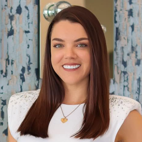 Juliana De Lorenzo, Domain Realty Group
