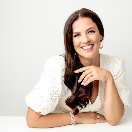 Mindy Dolle, Domain Realty Group